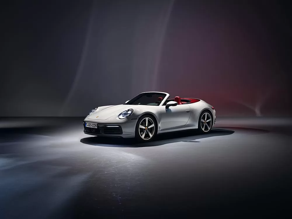 Porsche представляет новый 911 Carrera Coupé и 911 Carrera Cabriolet